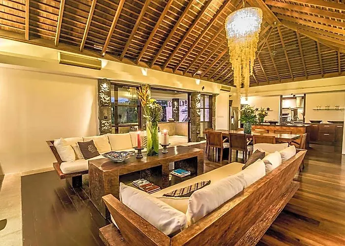ホテル Pandawa Cliff Ocean Front Private Luxury 3br 5*