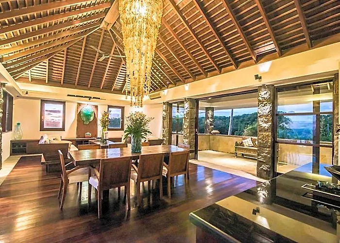 ホテル Pandawa Cliff Ocean Front Private Luxury 3br