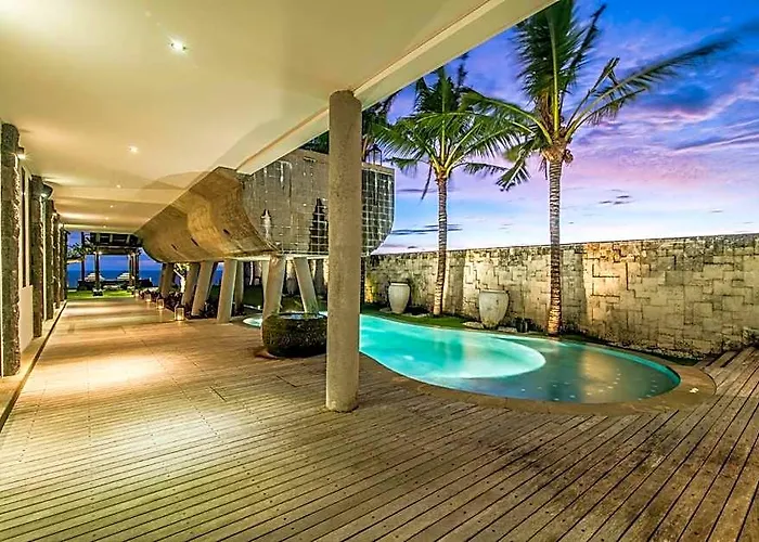 ホテル Pandawa Cliff Ocean Front Private Luxury 3br 5*